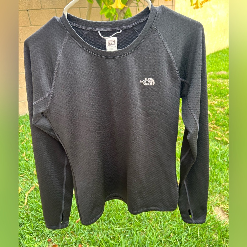 The North Face Black Textured Long Sleeve Crew
